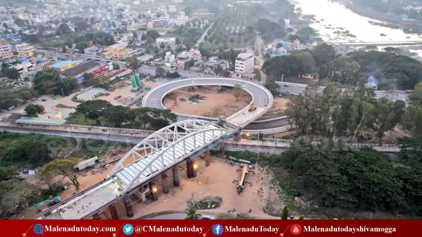 Shivamogga Vidyanagar Railway Overbridge /  ವಿದ್ಯಾನಗರ ರೈಲ್ವೆ ಮೇಲ್ಸೇತುವೆಗೆ ಸಂಸದ ಬಿ.ವೈ.ರಾಘವೇಂದ್ರ ಭೇಟಿ! ವಿಶೇಷ ಇಲ್ಲಿದೆ