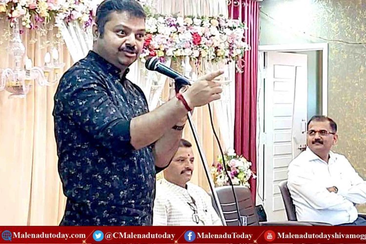 ಈ ಸಲ ವೋಟು ಯಾರಿಗೆ ಹಾಕಬೇಕು ಎಂಬುದಕ್ಕೆ ಶಿವಮೊಗ್ಗದಲ್ಲಿ ಚಕ್ರವರ್ತಿ ಸೂಲಿಬೆಲೆ ಉತ್ತರ!