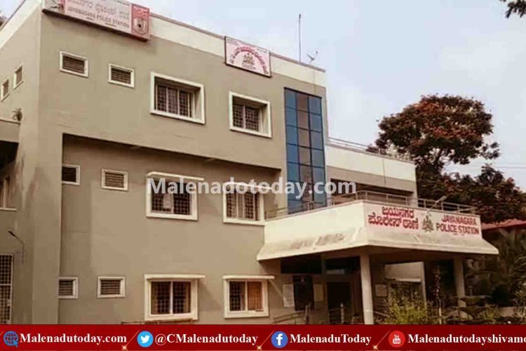 ಟೆಲಿಗ್ರಾಂನ ಮೆಸೇಜ್ ನಂಬಿ ಕೆಟ್ಟ ಸ್ನೇಹಿತರು ಕಳೆದುಕೊಂಡಿದ್ದು ಐದುವರೆ ಲಕ್ಷ ರೂಪಾಯಿ! ಹೇಗೆ ಗೊತ್ತಾ? 1 ಟೆಲಿಗ್ರಾಂನ ಮೆಸೇಜ್ ನಂಬಿ ಕೆಟ್ಟ ಸ್ನೇಹಿತರು ಕಳೆದುಕೊಂಡಿದ್ದು ಐದುವರೆ ಲಕ್ಷ ರೂಪಾಯಿ! ಹೇಗೆ ಗೊತ್ತಾ?