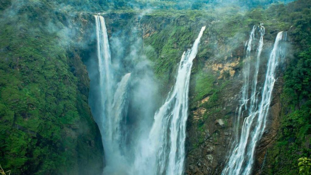 Jog falls open to public timings