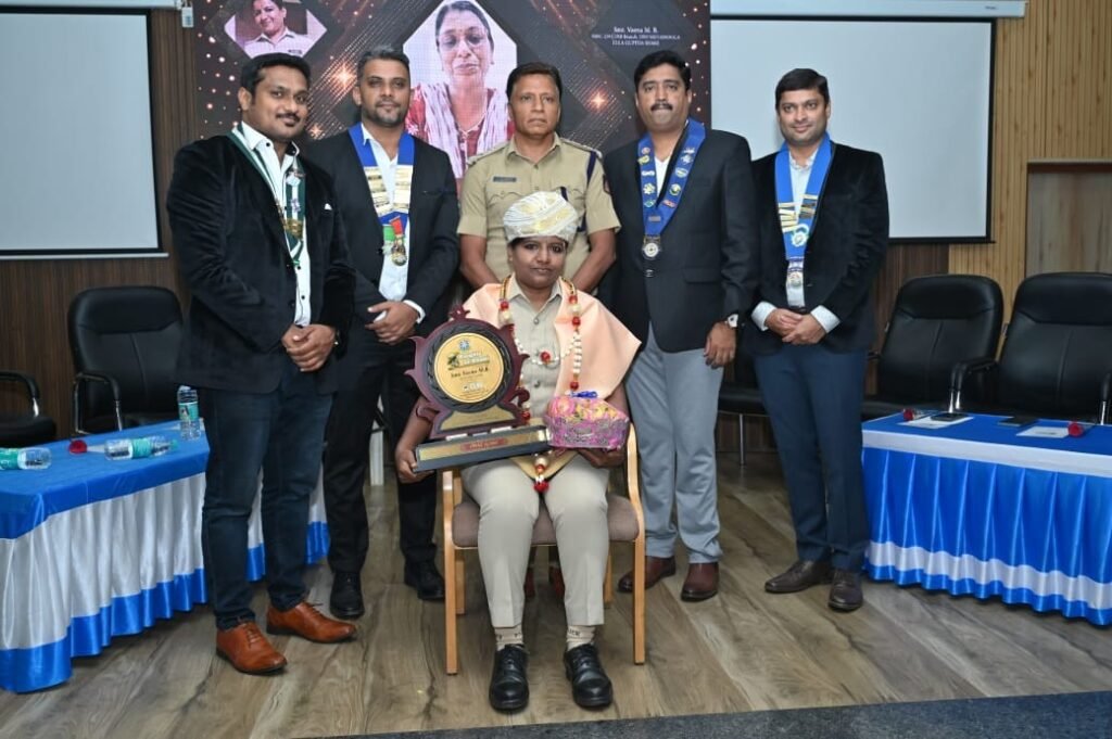 12 police personnel honored