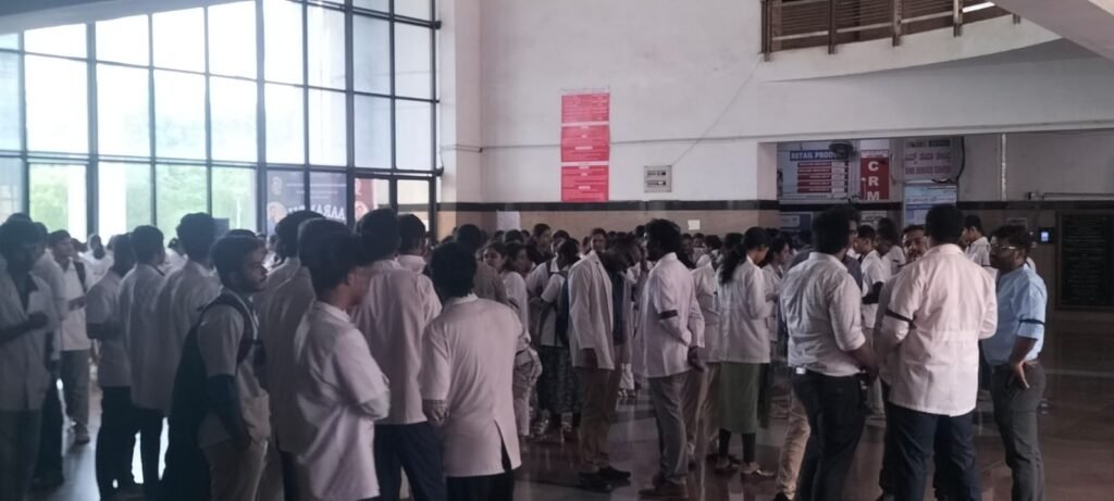 Shivamogga SIMS, Sexual Harassment Allegation, Student Protest , Dr. Virupakshappa Statement , Medical College Shivamogga