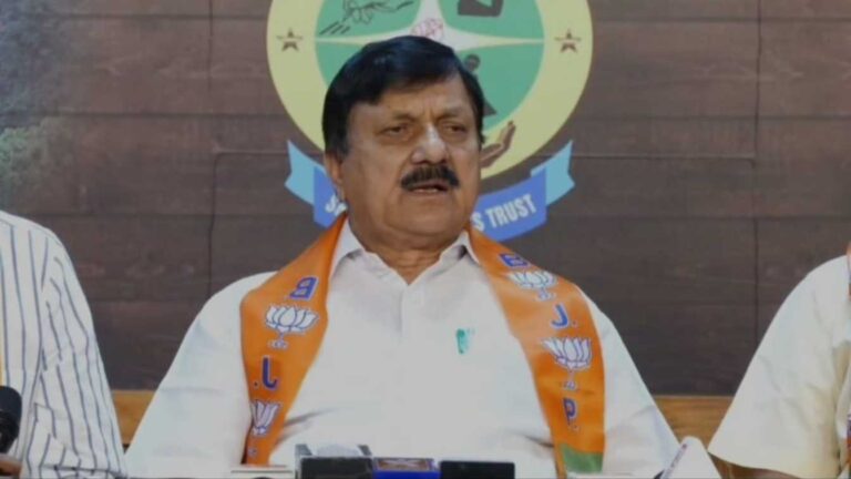 Aaraga Jnanendra Son mla araga jnanendra