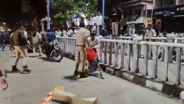 shivamogga lathi charge 