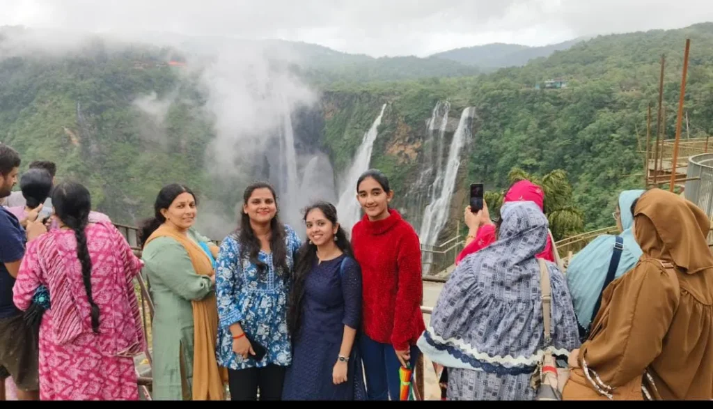  Jog Falls Attracts Tourists as Linganamakki Reservoir Fills Up; Demand for Infrastructure Boost