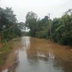 heavy rain today ಮಳೆಯಿಂದಾಗಿ ತುಂಬಿಕೊಂಡಿರುವ ರಸ್ತೆ