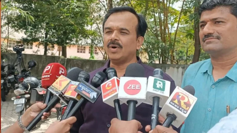 Operation Mahadev ಮಂಜುನಾಥ್​ ಕುಟುಂಬಸ್ಥರು