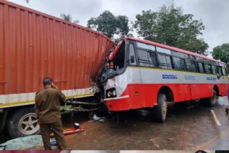 Mumbaal Road accident ಬಸ್ ಹಾಗೂ ಲಾರಿ ನಡುವೆ ಅಪಘಾತ