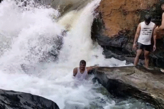 Abbi Falls Hosanagara ನೀರಿನಲ್ಲಿ ಕೊಚ್ಚಿಹೋದ ಯುವಕ