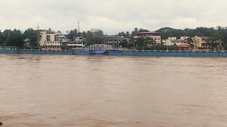 Tunga River in sringeri thirthahalli shivamogga