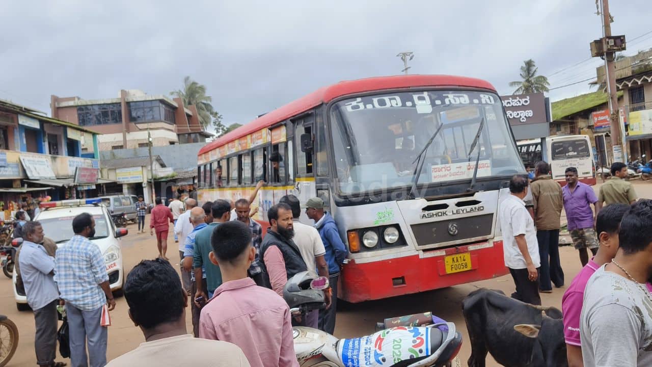 Anandapura bus stand