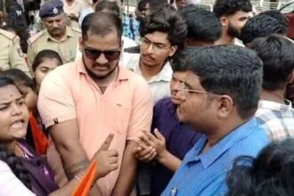 ABVP Students Protest in Shimoga for Immediate Appointment of Guest Lecturers