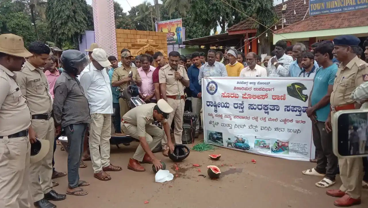 Shimoga Police, Traffic Rules, Helmet Awareness, Soraba Circle, Shikaripura Police, Two-Wheeler Safety, Road Safety Campaign,