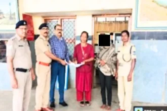 Andhra Woman Escapes Husband's Harassment, Rescued by Police at Shivamogga Railway Station
