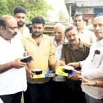 100ಕ್ಕೂ ಹೆಚ್ಚು ಆಟೋ ಚಾಲಕರಿಗೆ ಎಂ. ಶ್ರೀಕಾಂತ್ರಿಂದ ಬಟ್ಟೆ ವಿತರಣೆ : ಕಾರಣವೇನು 6 M Sreekanth