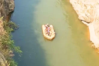 Unemployed Suicide Attempt in Shivamogga Channel Firefighters Successfully Rescue Youth.