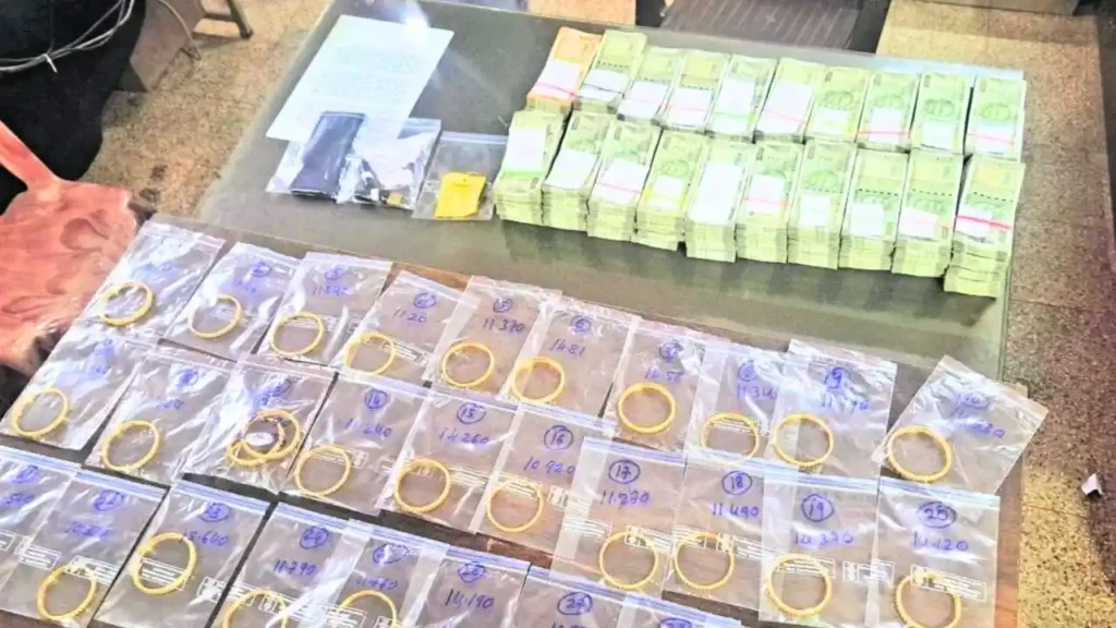 Gold and Cash Worth Crores Seized from Private Bus in Bhatkal Full Details of Illegal Transport Case