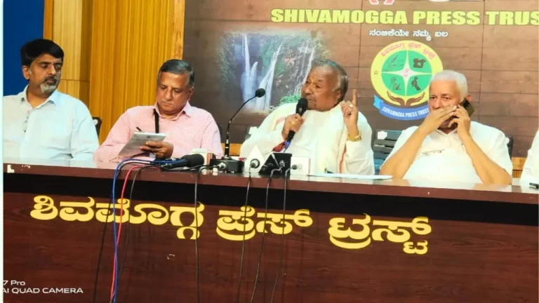 KS Eshwarappa Blames Siddaramaiah &DK Shivakumar