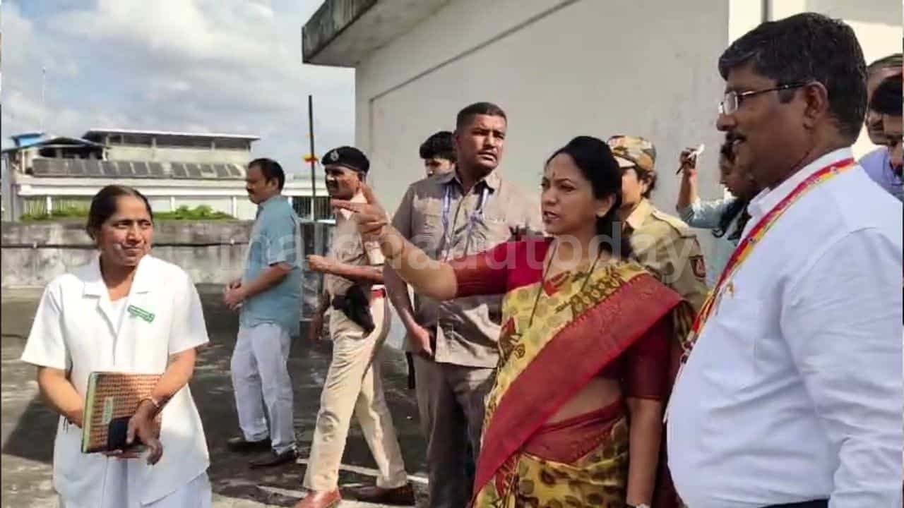 Dr. Nagalakshmi Chowdhary ಮೆಗ್ಗಾನ್​ ಆಸ್ಪತ್ರೆಯ ಸೋಲರ್ ಪ್ಯಾನಲ್​ ಪರಿಶೀಲನೆ