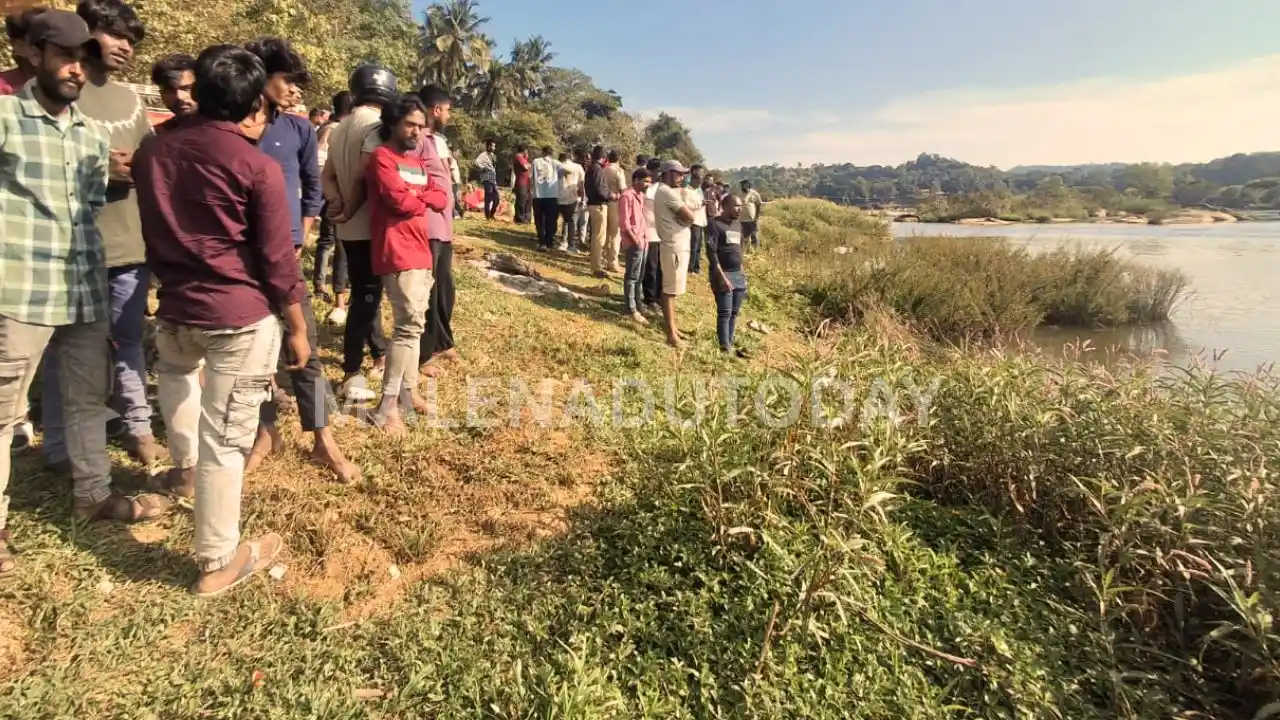 Youth from Maharashtra
