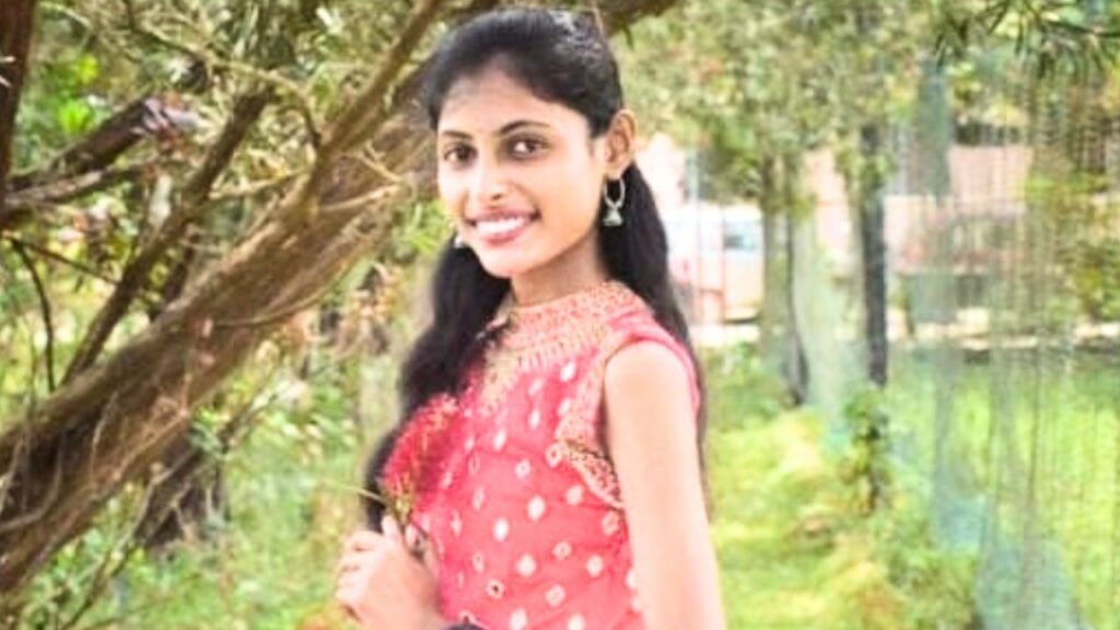 Hosanagara College Student Rachana Commits Suicide 