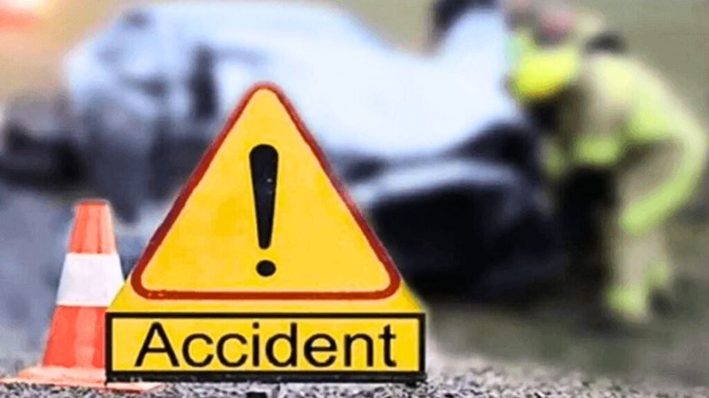 Shivamogga Shivamogga Bike Rider Dies in Vidyanagar Flyover Accident