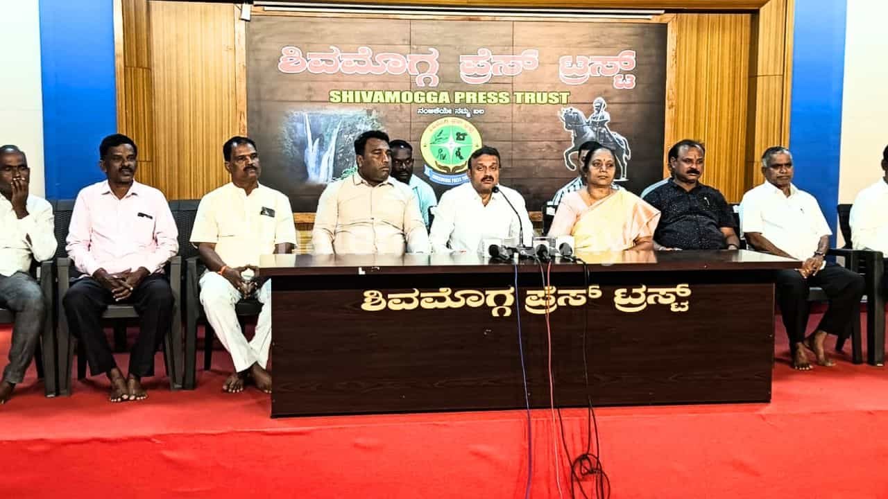 ರಾಷ್ಟ್ರಭಕ್ತ ಬಳಗದಿಂದ ಪಾಲಿಕೆಗೆ 15 ದಿನಗಳ ಗಡುವು : ಸಮಸ್ಯೆ ಬಗೆಹರಿಸದಿದ್ದರೆ ಪಾಲಿಕೆಗೆ ಮುತ್ತಿಗೆ 1 Rashtra Bhakta Balaga Gives 15-Day Ultimatum