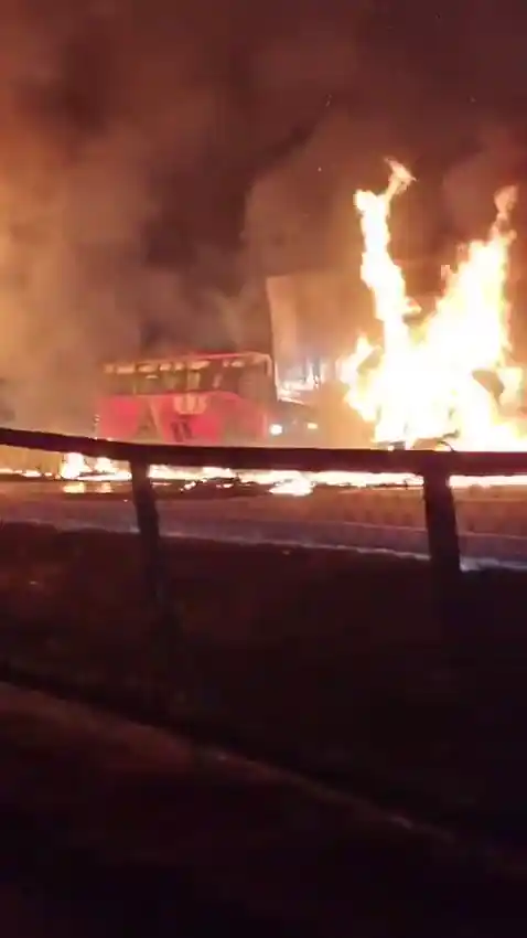 Horrific Bus Accident near Hiriyur Chitradurga