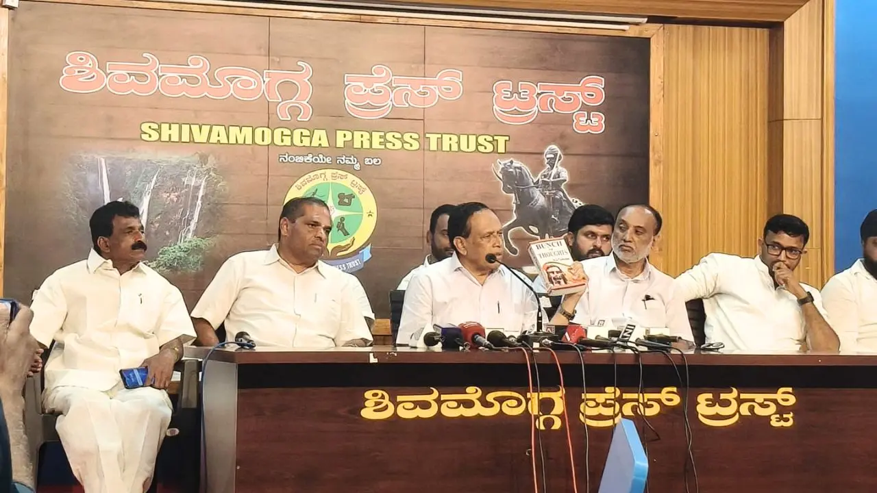  Kimmane Ratnakar Slams Governor’s Conduct 