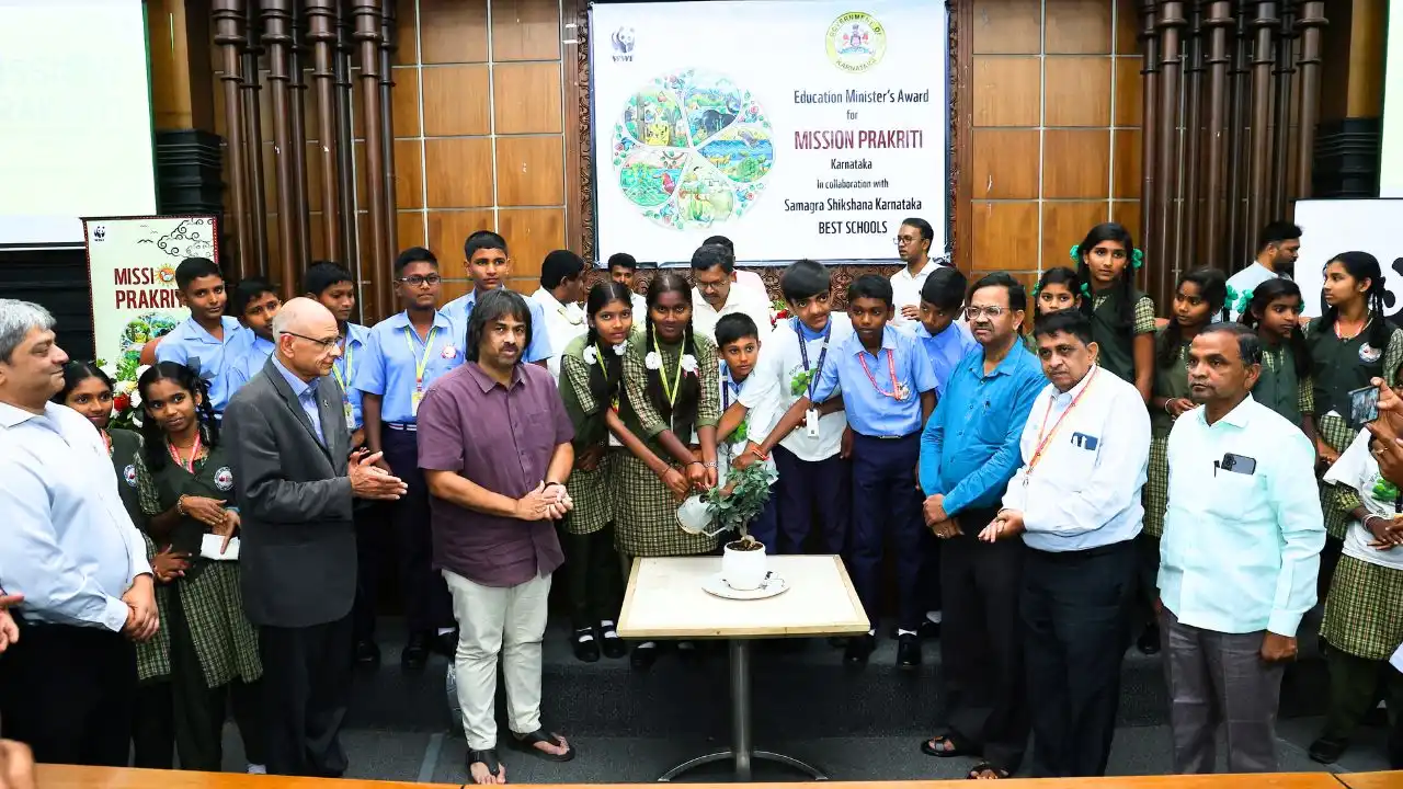 ಮಿಷನ್ ಪ್ರಕೃತಿ: ಪರಿಸರ ಸಂರಕ್ಷಣೆಯಲ್ಲಿ ಸಾಧನೆ ಮಾಡಿದ ರಾಜ್ಯದ 10 ಶಾಲೆಗಳಿಗೆ ಅತ್ಯುತ್ತಮ ಶಾಲೆ ಪ್ರಶಸ್ತಿ ಗೌರವ