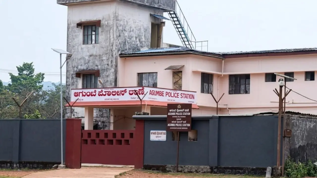 ತೀರ್ಥಹಳ್ಳಿ: ನಾಡಬಾಂಬ್ ಸ್ಫೋಟ ವೃದ್ಧೆಗೆ ಗಂಭೀರ ಗಾಯ,