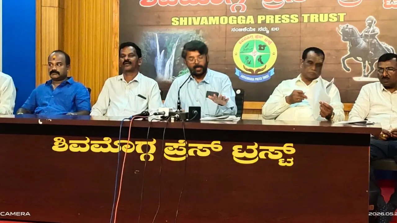 ಕೆ ಹೆಚ್ ಮುನಿಯಪ್ಪರಿಗೆ ಡಿ,ಸಿ,ಎಂ ಸ್ಥಾನ ನೀಡಿ ಇಲ್ಲದಿದ್ದರೆ ಪಶ್ಚಾತಾಪ ಪಡಬೇಕಾಗುತ್ತದೆ : ಎಂ ಗುರುಮೂರ್ತಿ 1 KH Muniyappa for dcm DSS Urges Congress