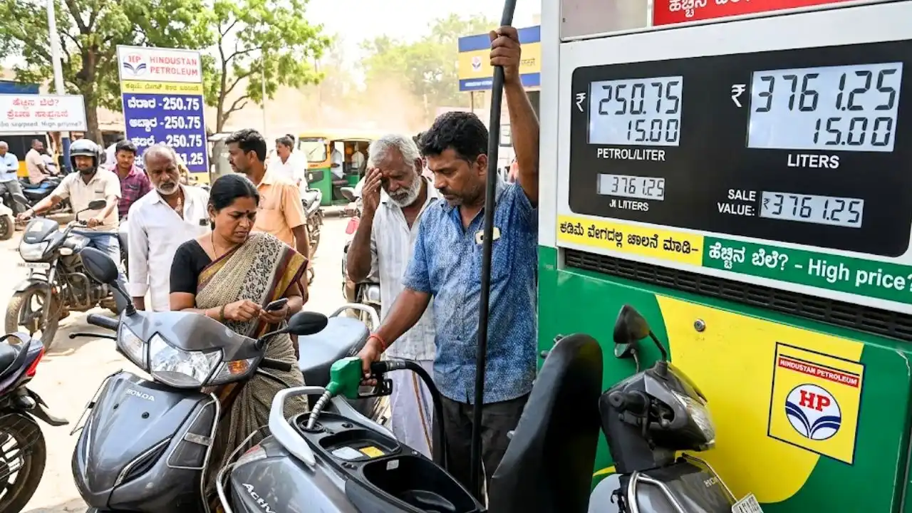 ಶಿವಮೊಗ್ಗದಲ್ಲಿ ನೂರಾಹತ್ತು ದಾಟ್ತು ಪೆಟ್ರೋಲ್ ರೇಟ್​ ​​,ಇವತ್ತು ಡೀಸೆಲ್​ ರೇಟ್​​ ಎಷ್ಟಿದೆ ಗೊತ್ತಾ 