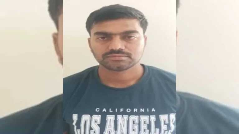 Fake Lokayukta officer