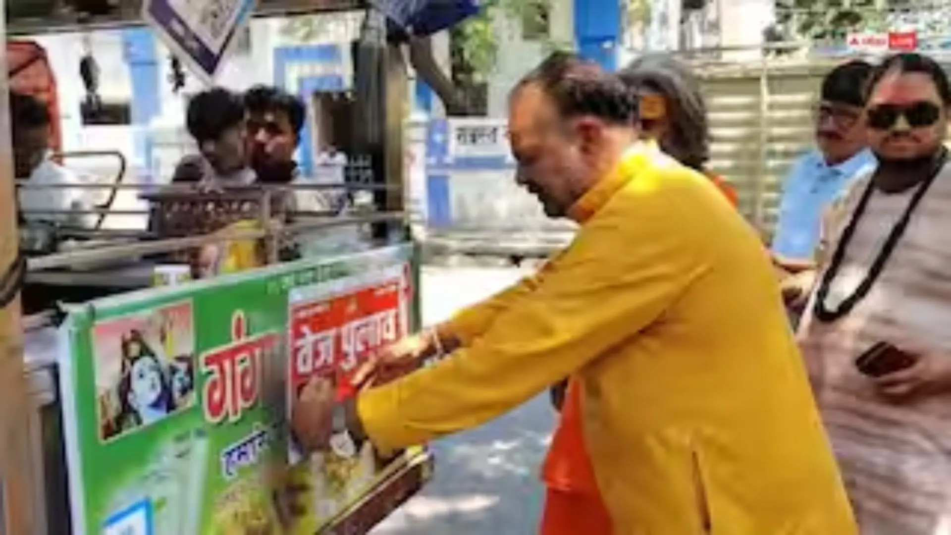 'ವೆಜ್ ಬಿರಿಯಾನಿ' ಹೆಸರಿಗೆ ವಿರೋಧ: ಮರುನಾಮಕರಣ ಮಾಡಲು ಸ್ವಾಮೀಜಿಗಳ ಅಭಿಯಾನ! ಏನಿದು ವಿಚಾರ 1 Haridwar Swamijis Campaign to Ban 'Veg Biryani