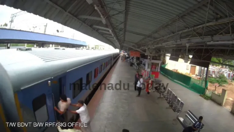 RPF Inspector BK Prakash Saves Passenger's Life
