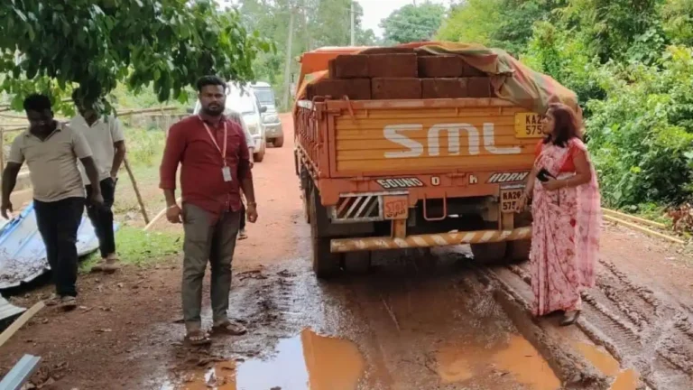 Sagara Tahsildar Raids Illegal Quarry