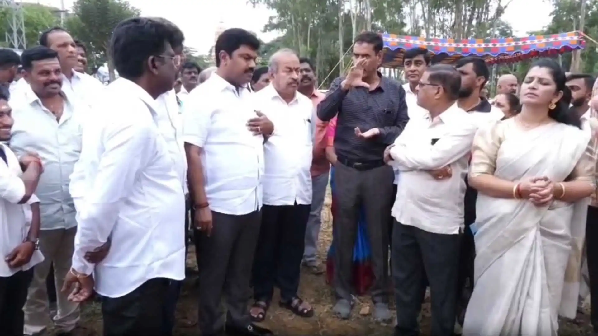 ಶಾಸಕ ಪ್ರದೀಪ್ ಈಶ್ವರ್​ ಮೇಲೆ ಚಪ್ಪಲಿ ತೂರಿದ ಘಟನೆ ಬಗ್ಗೆ ಸಂಸದ ಬಿ.ವೈ. ರಾಘವೇಂದ್ರ ಪ್ರತಿಕ್ರಿಯೆ