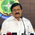CM Fadnavis Clears 50 Karnataka Arecanut Trucks
