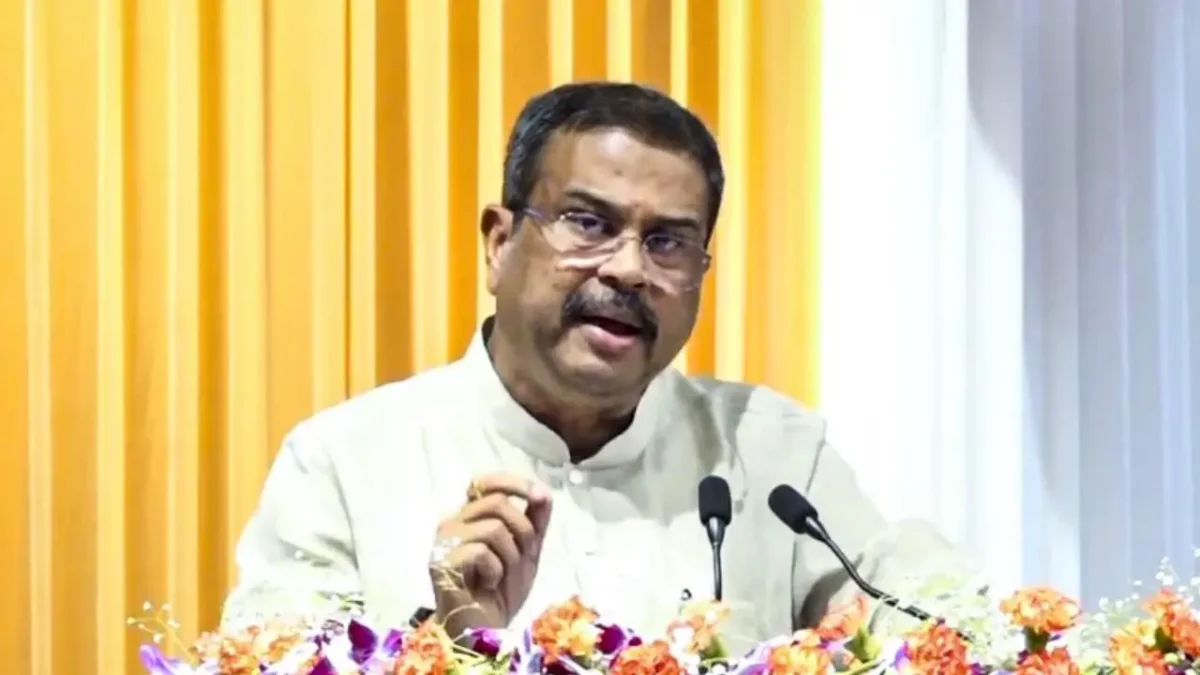 ಶಿಕ್ಷಣ ಸಚಿವ ಸ್ಥಾನಕ್ಕೆ ಧರ್ಮೇಂದ್ರ ಪ್ರಧಾನ್ ರಾಜೀನಾಮೆ 1 Education Minister