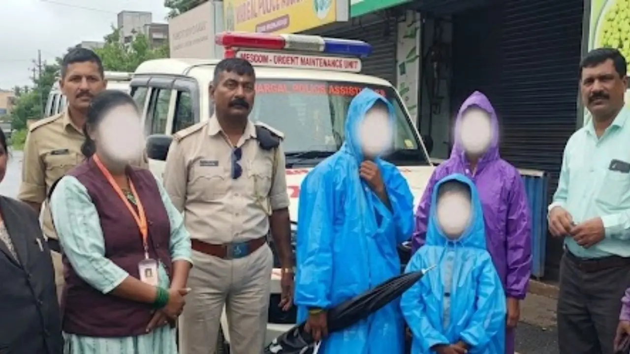 Kargal Police Rescue Stranded Ballari Family