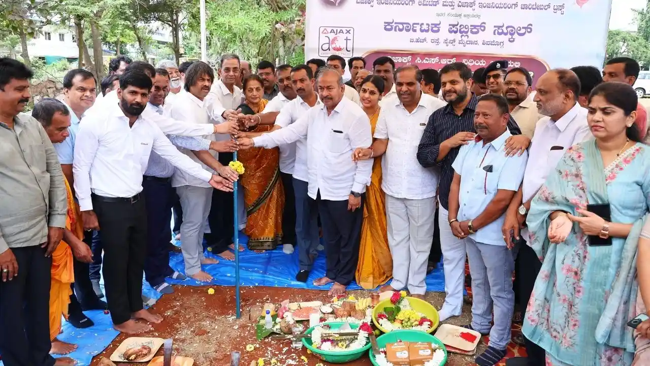 Madhu Bangarappa Unveils 13.5 Cr KPS School