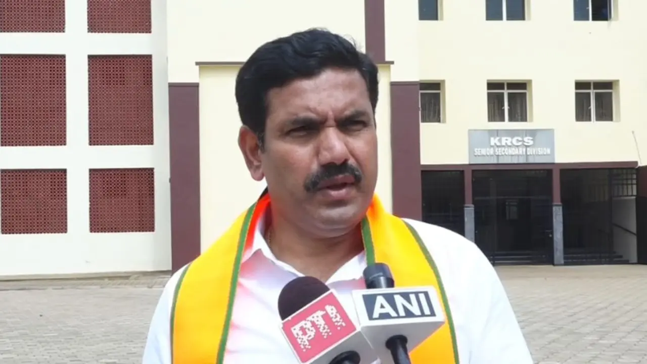 Valmiki Scam Vijayendra Demands Resignation