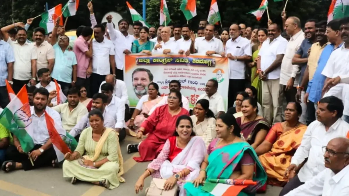 Rahul Gandhi FIR Row Congress Protest ಶಿವಮೊಗ್ಗದಲ್ಲಿ ಬಿಜೆಪಿ ವಿರುದ್ದ ಕಾಂಗ್ರೆಸ್_ ಪ್ರತಿಭಟನೆ