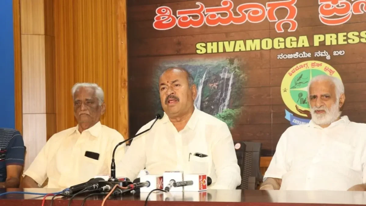 ಹಿಂದೂ ಮಹಾಸಭಾ ಗಣಪತಿ ರಾಜಬೀದಿ ಉತ್ಸವದ ಬಗ್ಗೆ ಎಸ್_ ಎನ್_ ಚನ್ನಬಸಪ್ಪ ಮಾತು