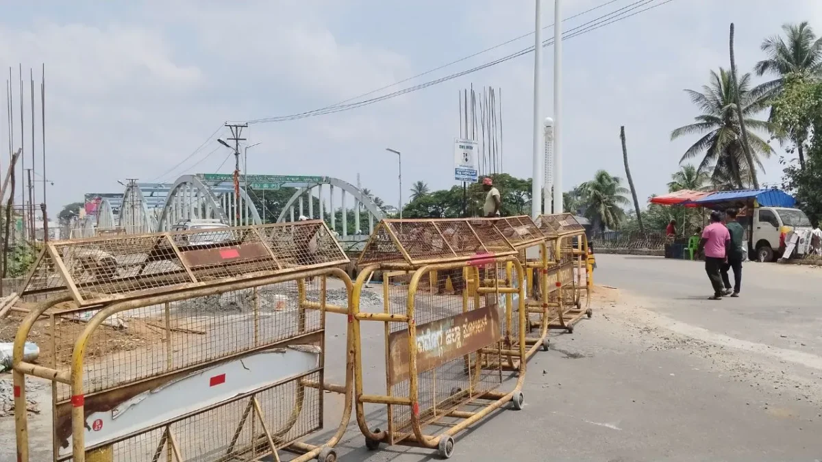 Renovation Begins on 156-Year-Old Bhadra Bridge in Bhadravati