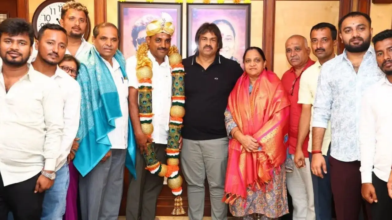 ಮದು ಬಂಗಾರಪ್ಪರನ್ನು ಭೇಟಿಯಾದ ಸೂಡಾ ಅಧ್ಯಕ್ಷ ಸಿ ಜೆ ಮಧು ಸೂಧನ್__